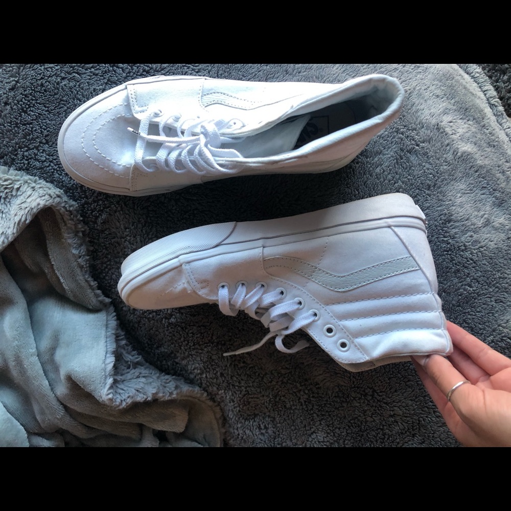 White hi top vans
